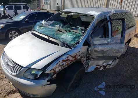 2003 Chrysler Town & Country Lx z USA, uszkodzony, nr VIN 2C4GP443X3R211254